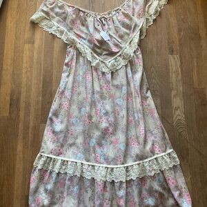 Vintage Floral Dress *made in California* in Soft Pastel Pink and Cream